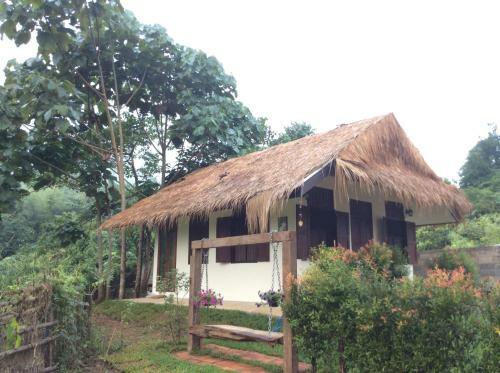 Hotel Chiang Dao Hut Resort