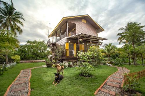 Phor Kub Mae Homestay
