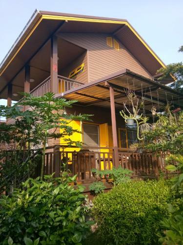 Phor Kub Mae Homestay