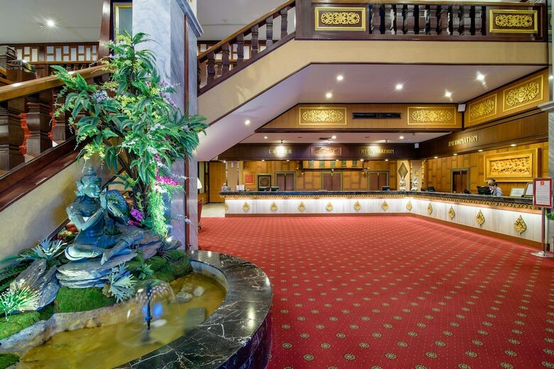 Alexander Hotel