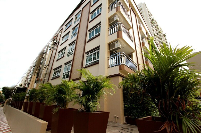 Le Bangkok Hotel