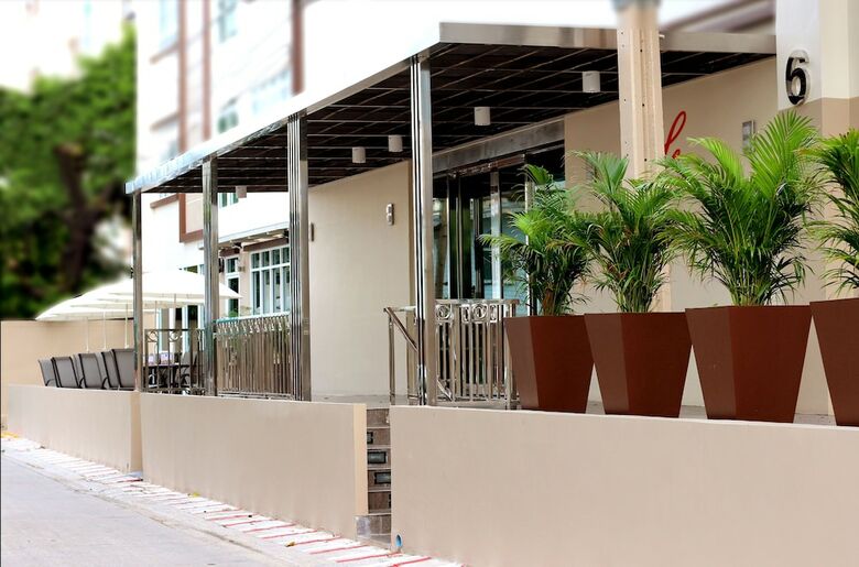 Le Bangkok Hotel