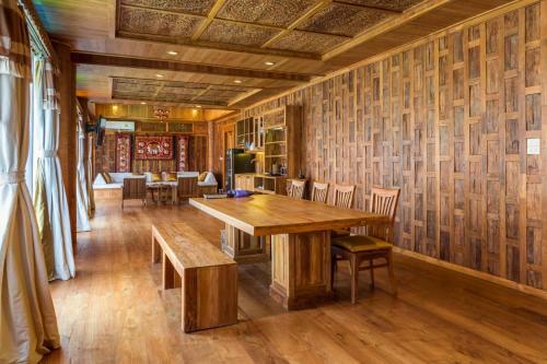 Hotel Santhiya Phuket Natai Resort & Spa