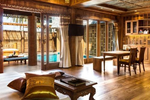 Hotel Santhiya Phuket Natai Resort & Spa