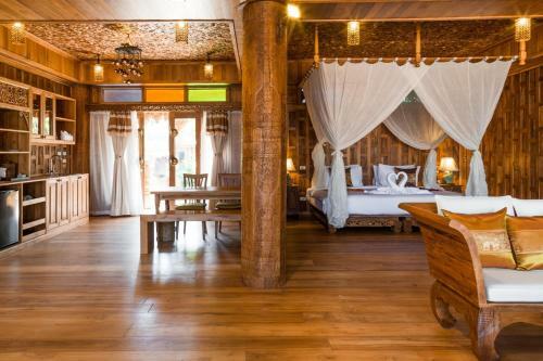 Hotel Santhiya Phuket Natai Resort & Spa