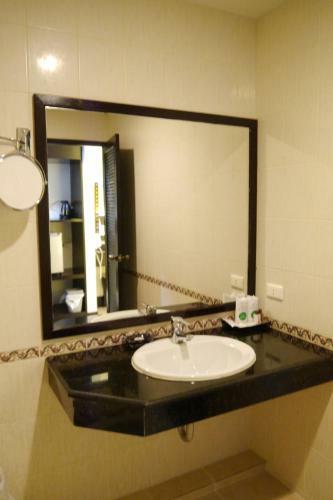 Lertnimit Hotel