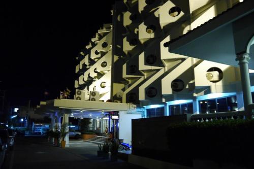 Lertnimit Hotel