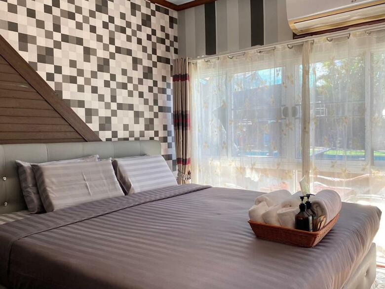 Hotel Suwanna Riverside