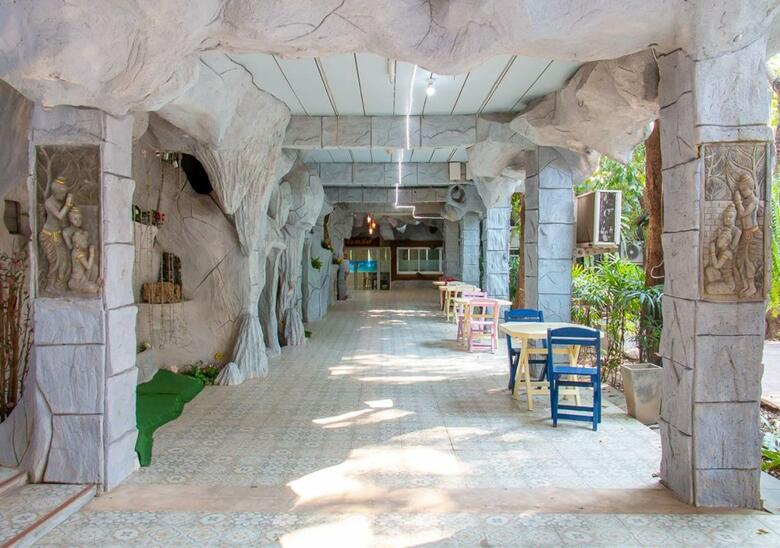 Hotel Suwanna Riverside