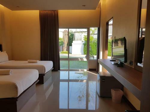 Hotel At Muang Ploy Resort