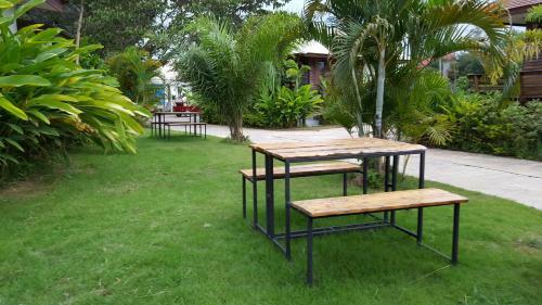 Hostal Muangway Garden Ville