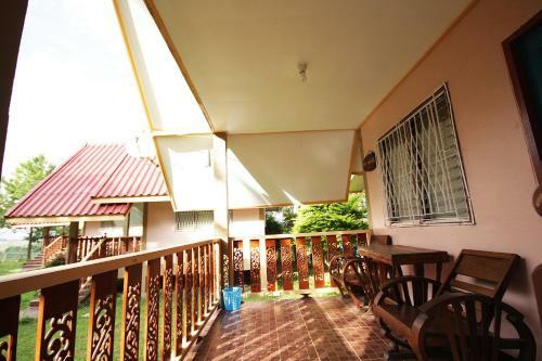 Hostal Chatfah Resort