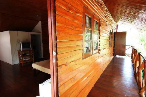 Hostal Chatfah Resort
