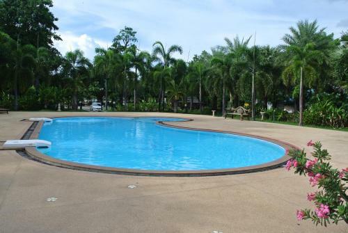 Hotel Siam River Resort
