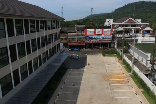 Hotel Klongyai Center