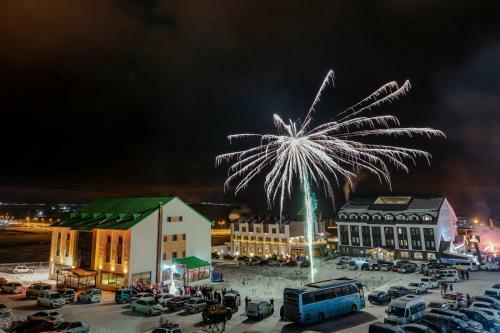 Snowflake Dag Hotel