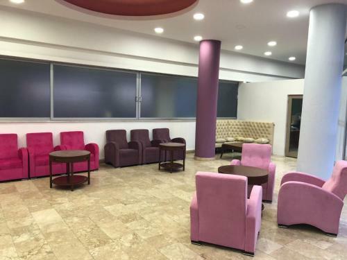 Monna Roza Beach Hotel