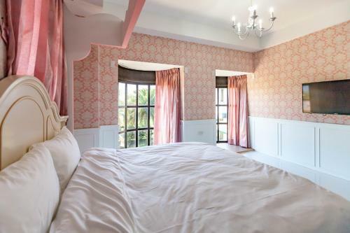 Hogwarts Castle Guest House