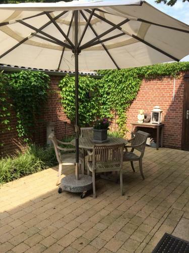 Bed & Breakfast Haus Unter Den Linden