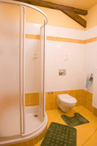 Hostal Pension Smetanuv Statek