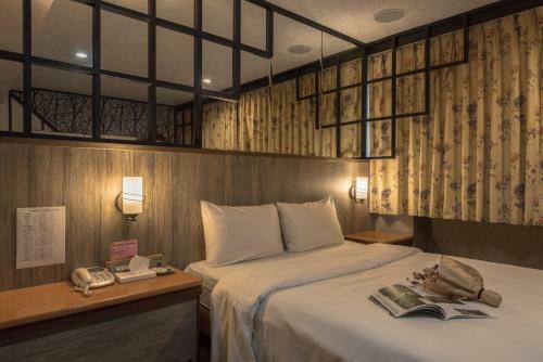 Shanghai Hotel