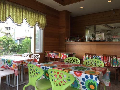 Bed & Breakfast Crystal Jade Chalet