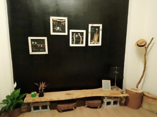 Woods Decor - Guangci St.