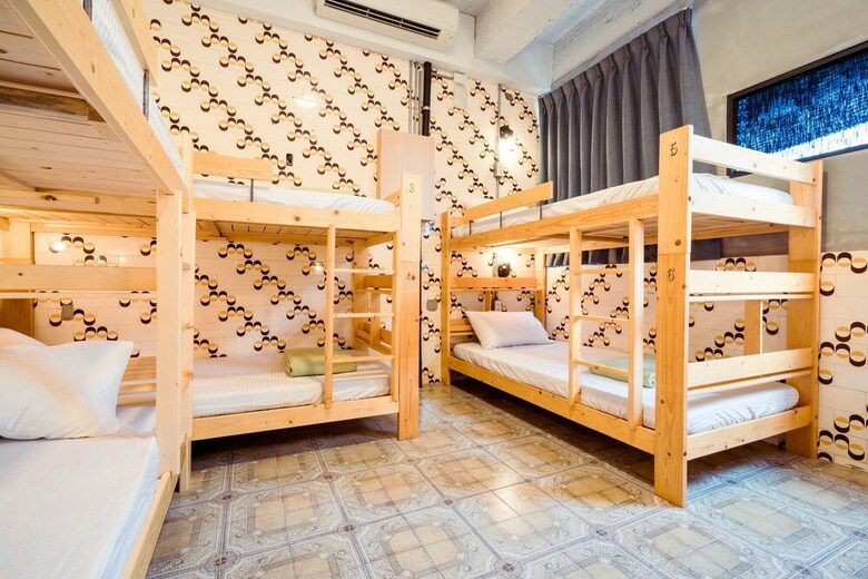 Local Backpacker Hostel