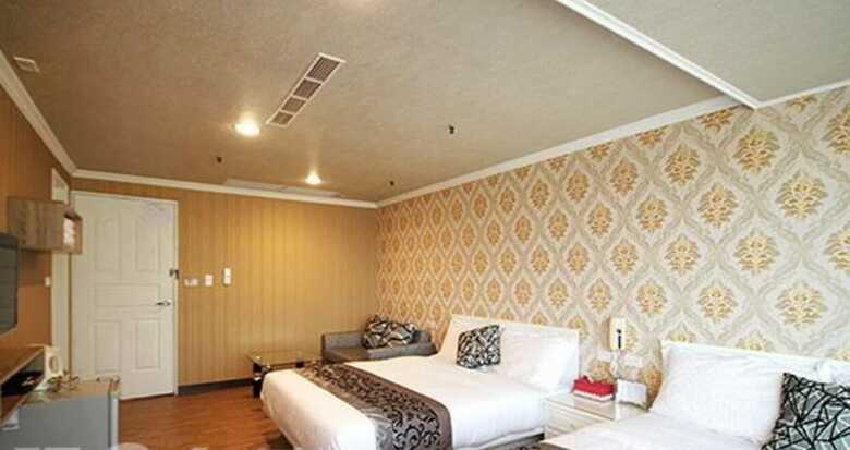 Ya Tai Hotel