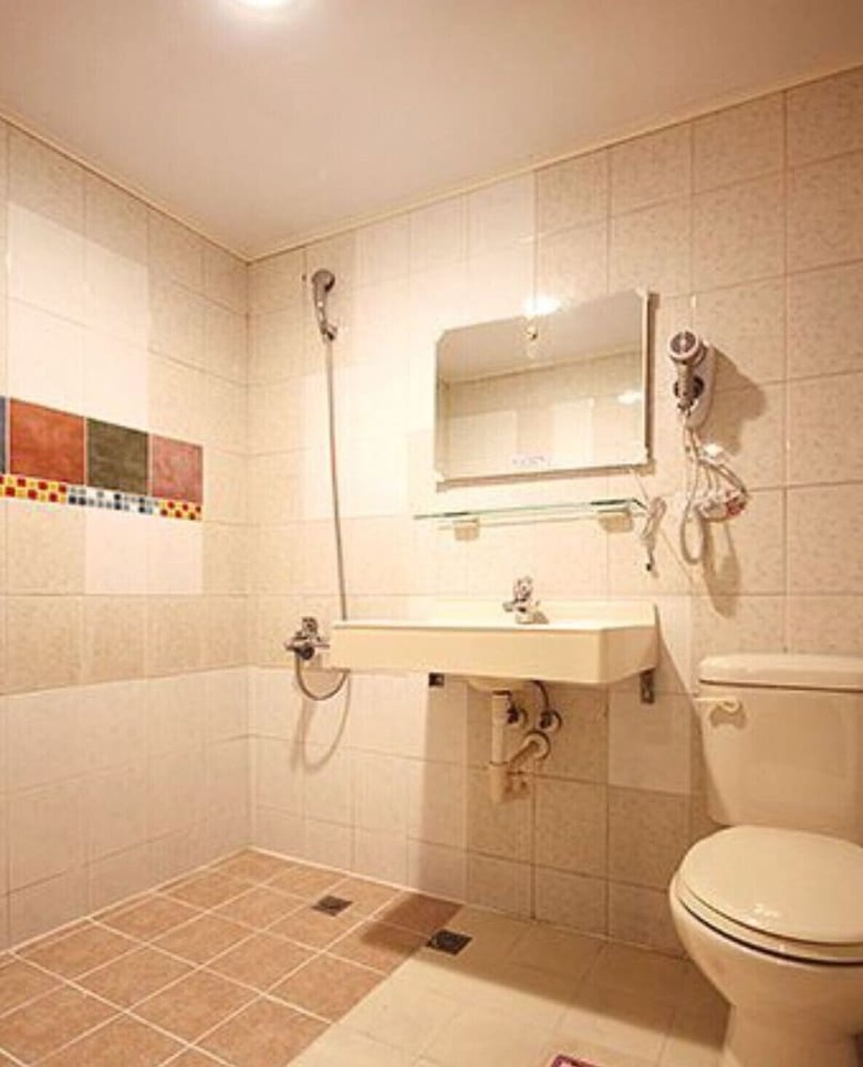 Ya Tai Hotel