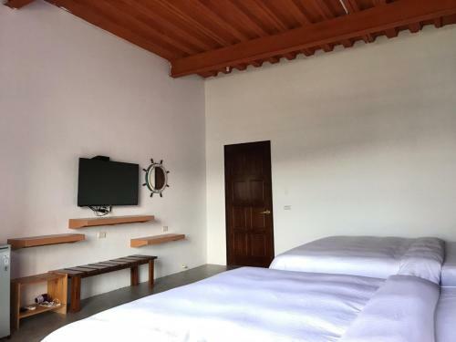 Moony B&B
