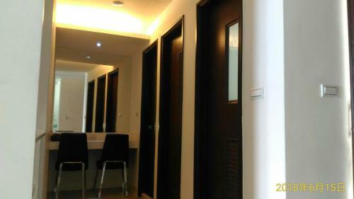 Sky Square Homestay