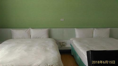 Sky Square Homestay
