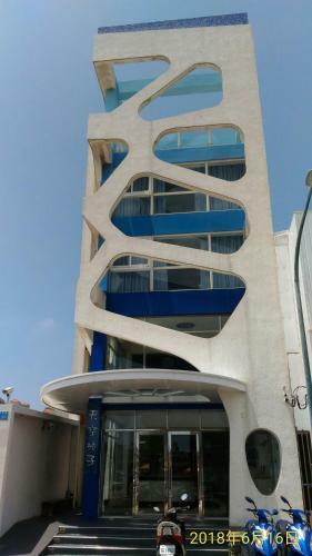 Sky Square Homestay