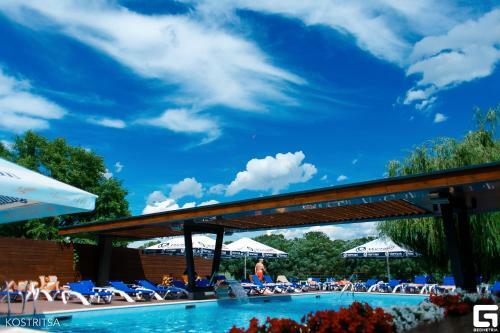 Riverside- Restaurant, Hotel, Beach