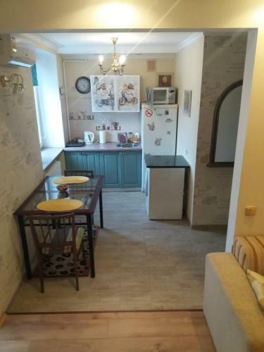 Apartment Na Zenkovskoi