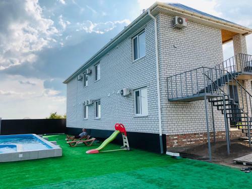 Hotel Villa Azov