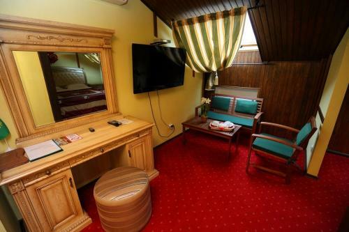 Hotel Medzhybozhskiy Zamok