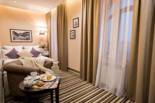 Park Hotel Warshawskiy