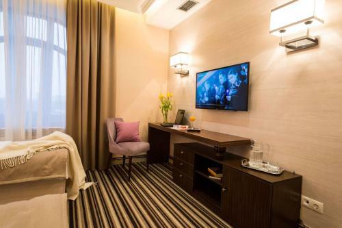 Park Hotel Warshawskiy