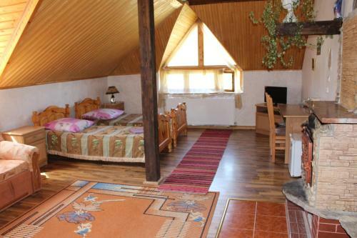 Hotel Goryanyn