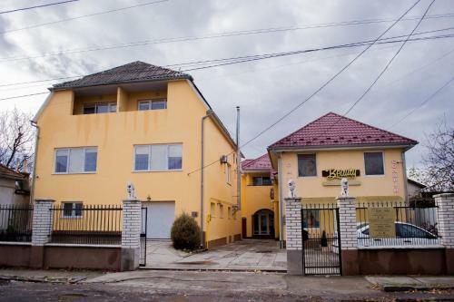 Hostal Beauty Complex