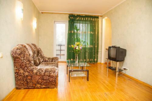 Apartamento 2room Semi-luxury Apt On Stalevarov 21