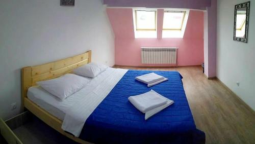 Vulyk Hostel
