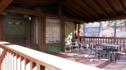Bear Country Getaway