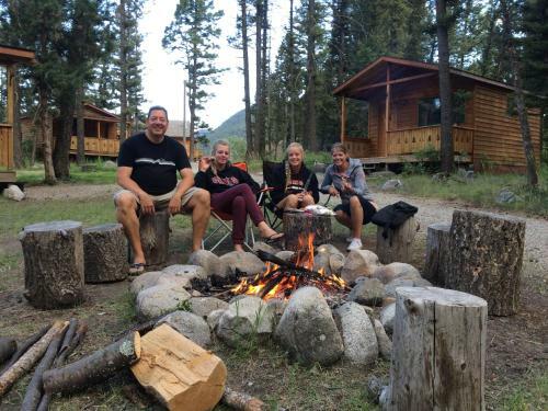 Boulder Creek Lodge