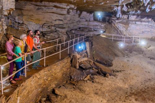 Carter Caves State Resort Park