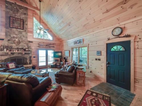 Hunters Lodge
