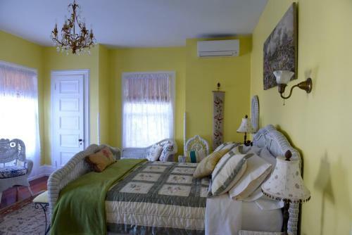 Berkeley House Bed & Breakfast
