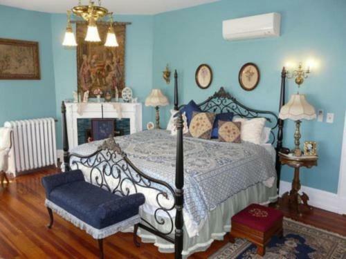 Berkeley House Bed & Breakfast